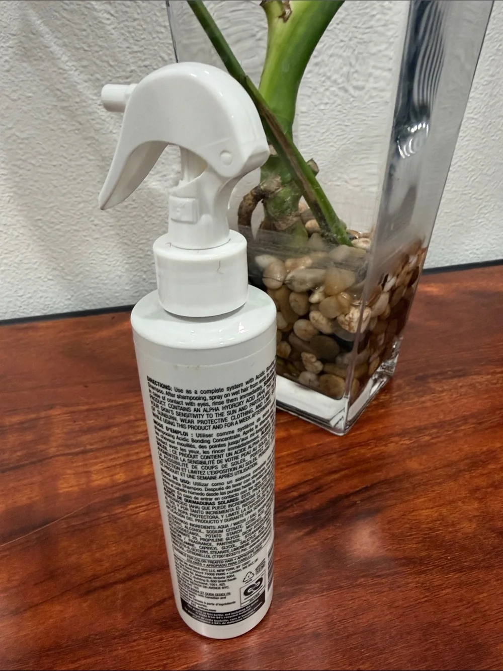 Redken Acidic Bonding Concentrate - White Bottle